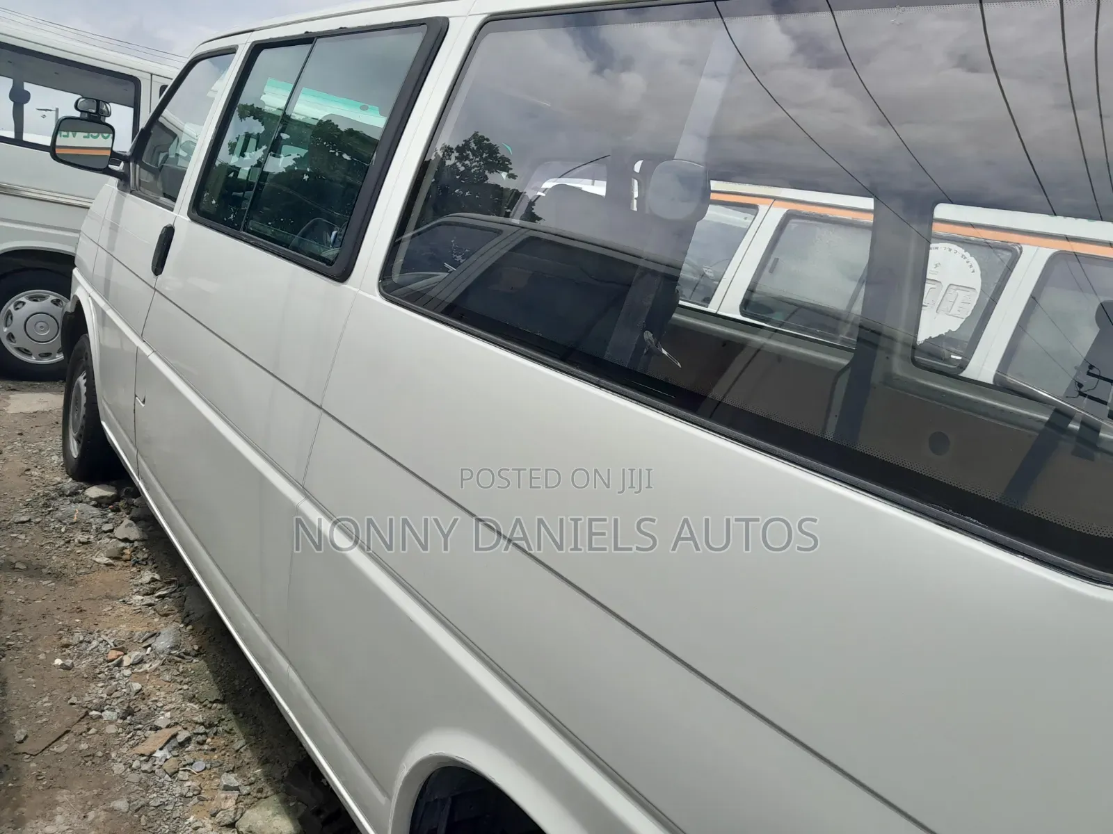 Volkswagen Transporter 2004 White