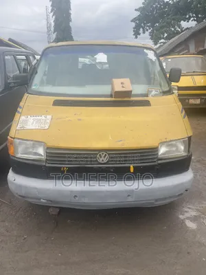Volkswagen Transporter 1999 Yellow