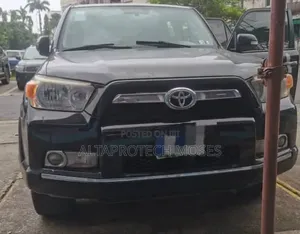 Toyota 4-Runner 2013 Black