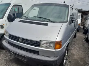 Volkswagen Transporter 2004 Silver