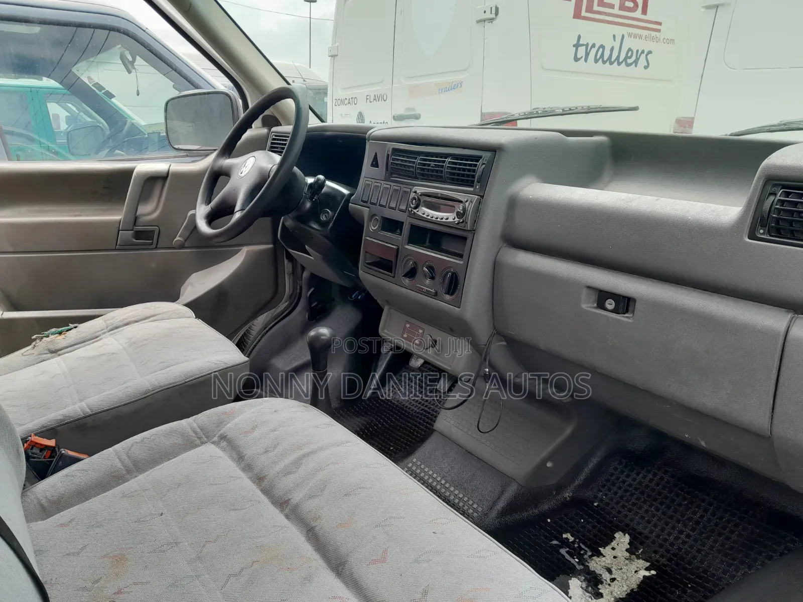 Volkswagen Transporter 2004 Silver
