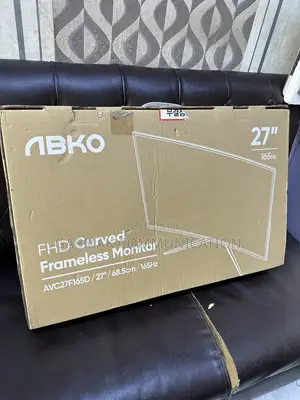 Gaming Curved 27’ Inches Monitor