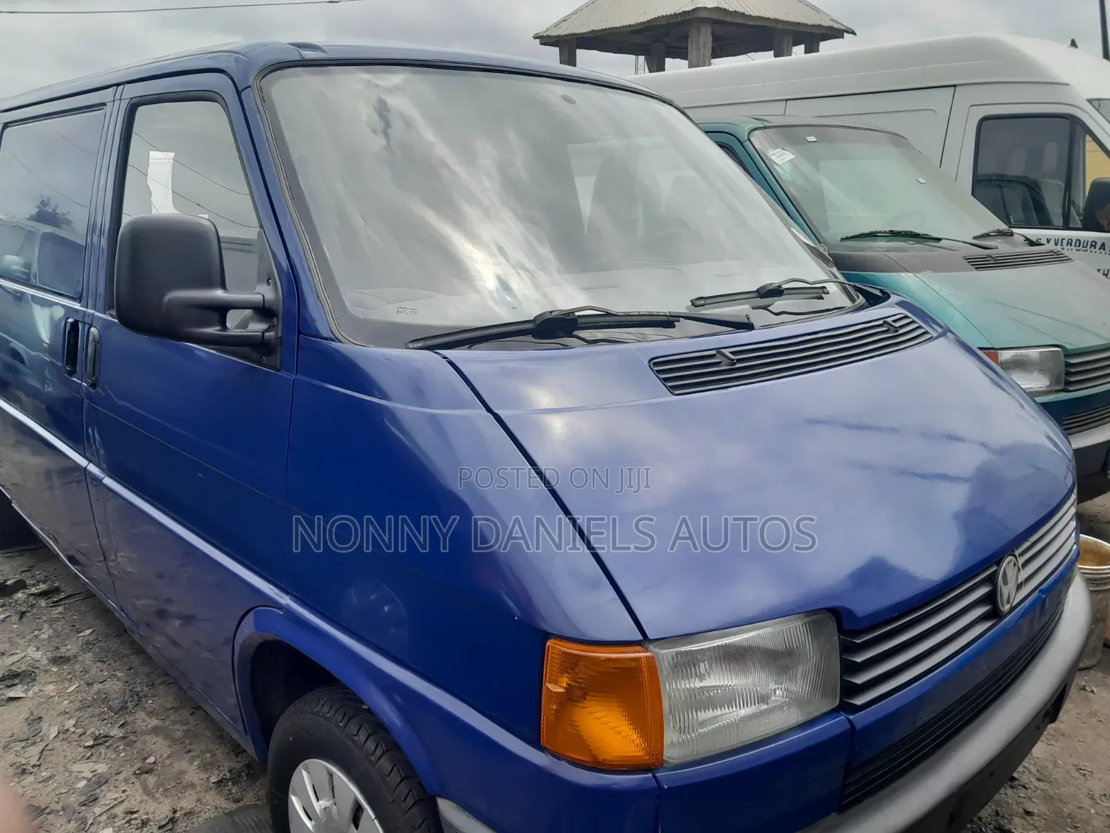 Volkswagen Transporter 2005 Blue