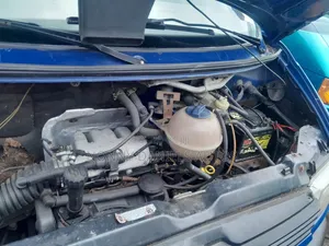 Volkswagen Transporter 2005 Blue