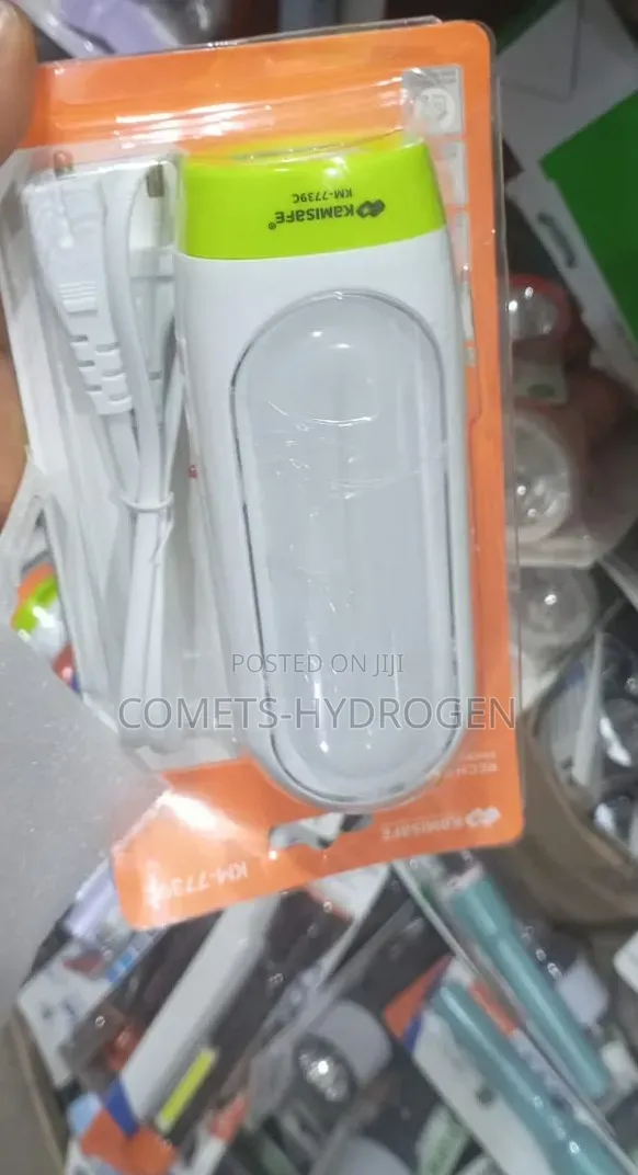 Kamisafe KM-7739C Rechargeable LED Emergency Lamp With Torchlight