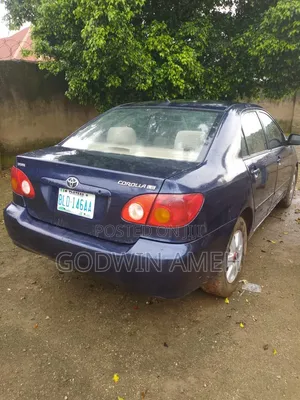 Toyota Corolla 2004 Blue