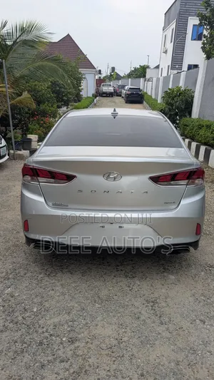 Hyundai Sonata SE 2019 White
