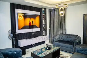 A Luxury 2 Bedroom Apartment