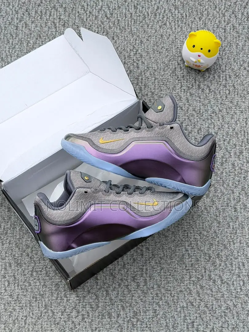 Nike LeBron 23 Bubble Boy Sneakers
