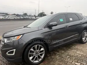 Ford Edge Titanium AWD 2018 Gray