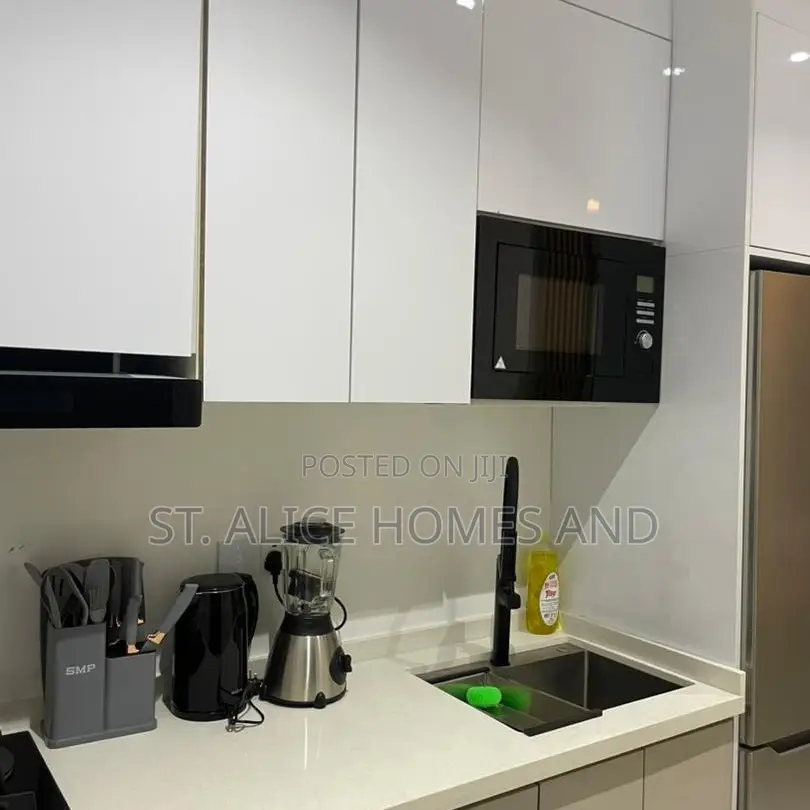 Phvarat Studio Luxury Apartment With Balcony, Gym & Washing Machine