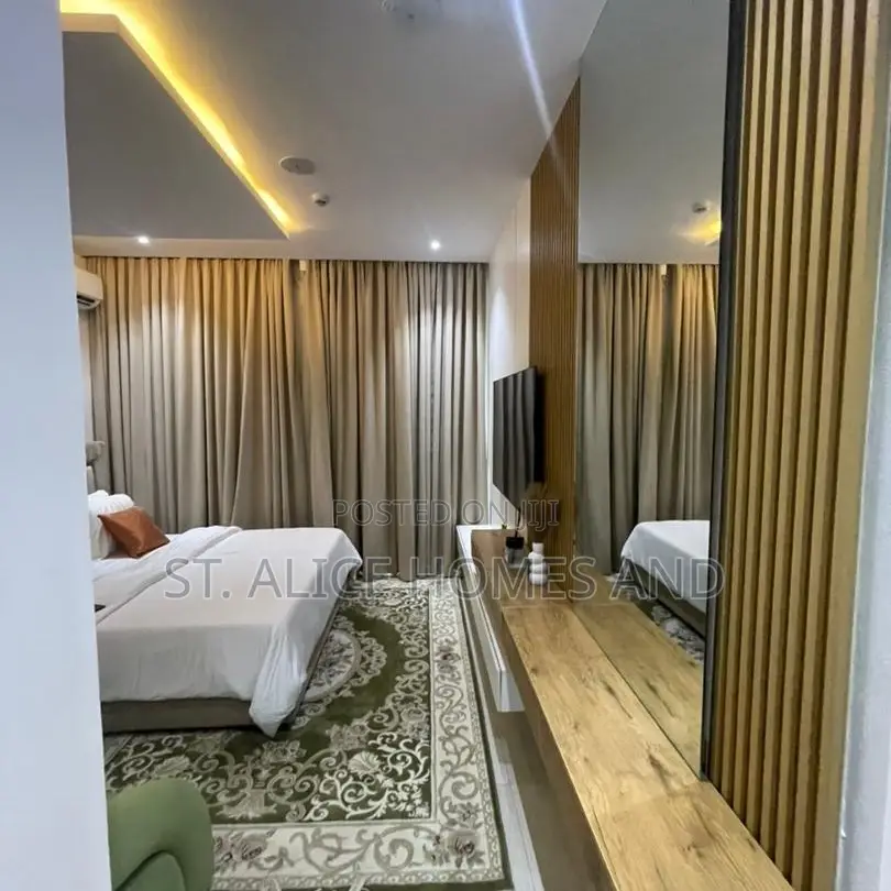 Phvarat Studio Luxury Apartment With Balcony, Gym & Washing Machine