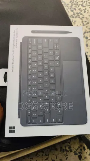 Microsoft Surface Pro 12 Keyboard With Slim Pen