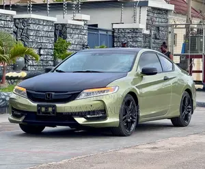 Honda Accord Touring V6 2dr Coupe FWD (3.5L 6cyl 6A) 2017 Green