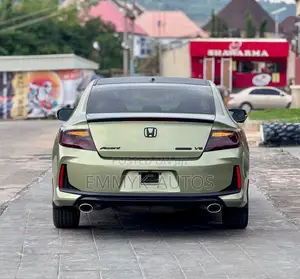 Honda Accord Touring V6 2dr Coupe FWD (3.5L 6cyl 6A) 2017 Green