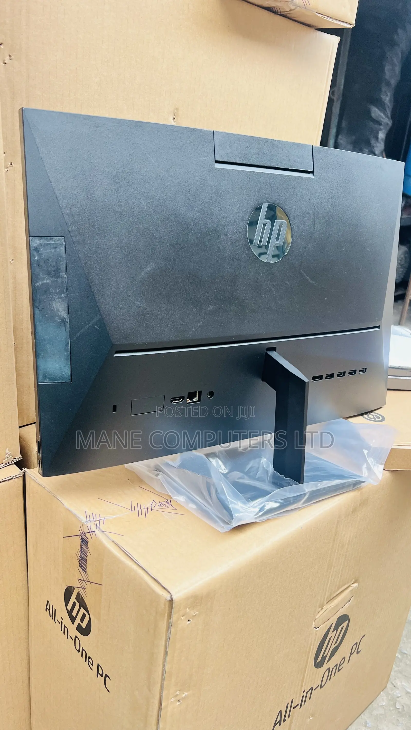 New Desktop Computer HP ProOne 600 8GB Intel Core i3 SSD 256GB