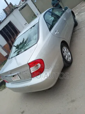 Toyota Camry 2004 Silver