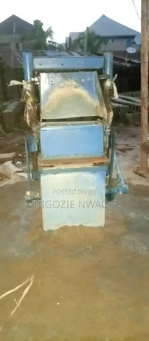 Block Moulding Machine