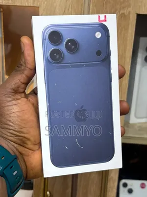 New Apple iPhone 17 Pro Max 256 GB Blue