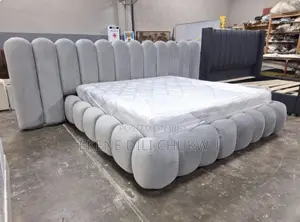 Luxury Scalloped Bubble Upholstered Bed
