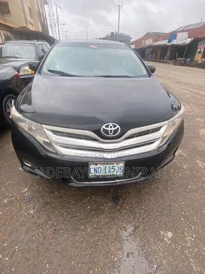 Toyota Avanza 2010 Black