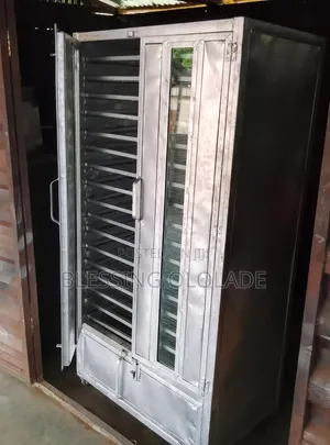 Fabricated Dehydrator (17 Tray Layers)