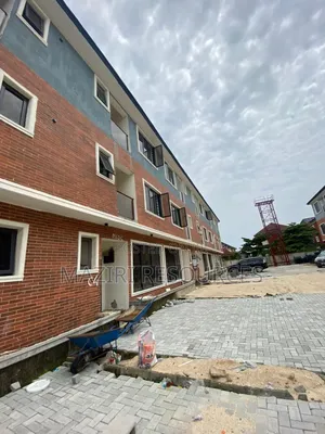 4bdrm Duplex in Royal Court, Osapa london for sale
