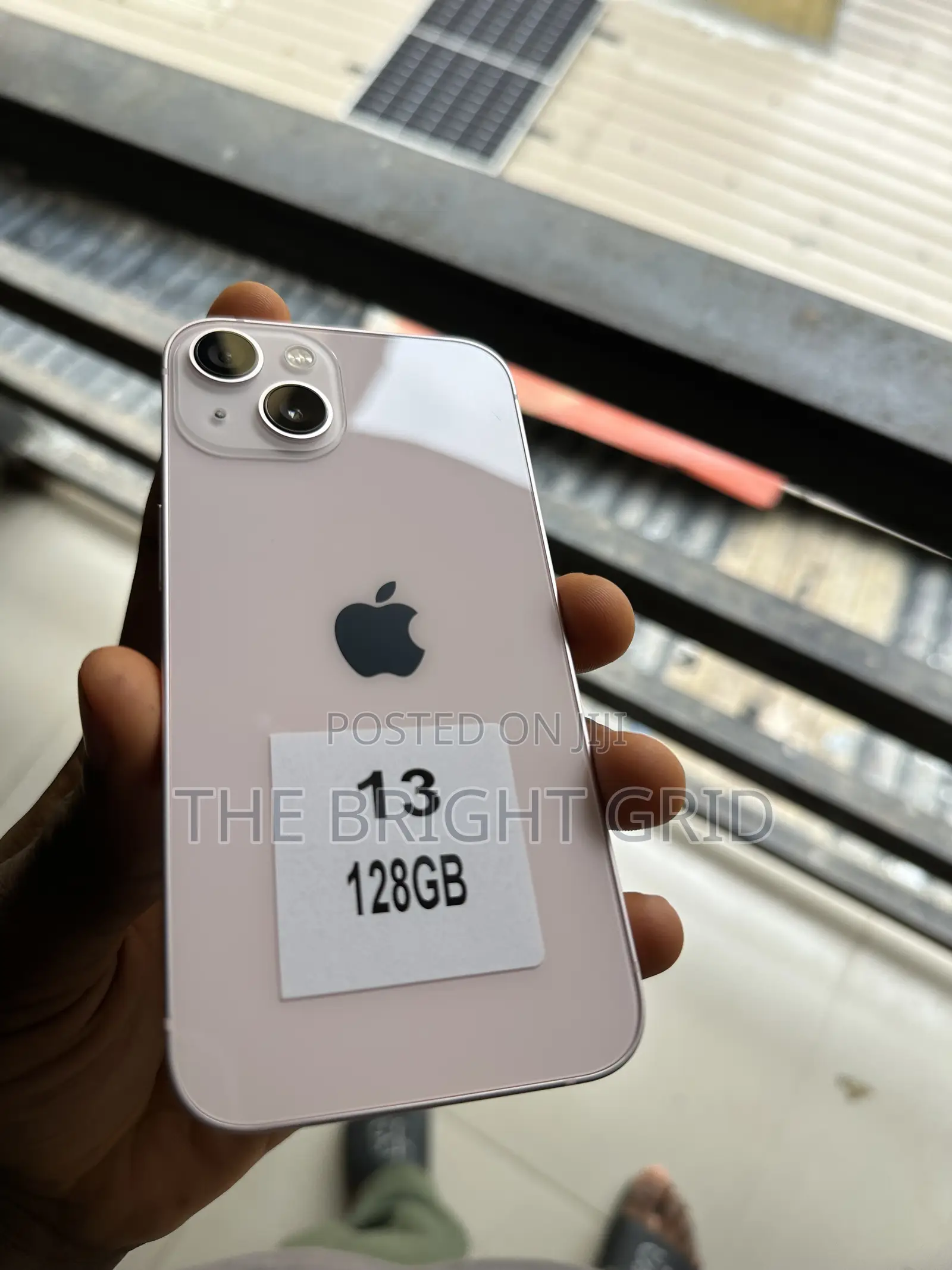Apple iPhone 13 128 GB Pink