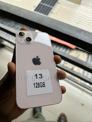 Apple iPhone 13 128 GB Pink