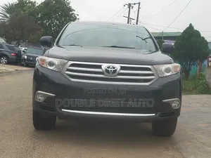 Toyota Highlander 2011 Black