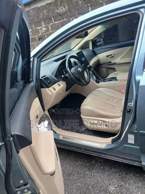 Toyota Venza Limited 2011 Green