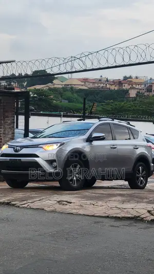 Toyota RAV4 2016 Silver