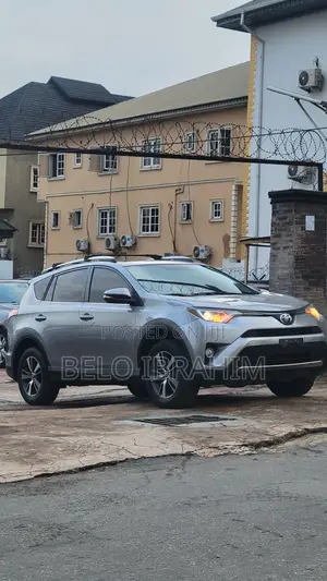 Toyota RAV4 2016 Silver