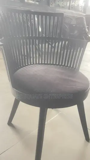 Used Dinning Chair and Table Set