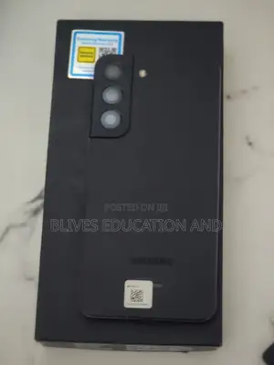 Samsung Galaxy S22 5G 128 GB Black
