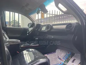 Toyota Tacoma 2018 Black