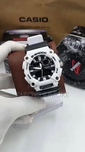 G-Shock Men’s Digital Analog Wristwatch – Black/Gold