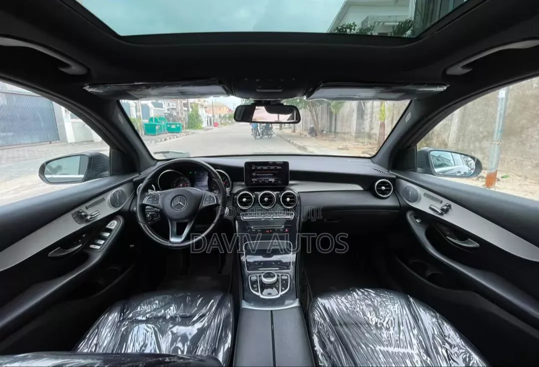 Mercedes-Benz GLC-Class 2017 Black