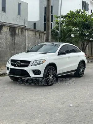 Mercedes-Benz GLE-Class AMG GLE 43 4MATIC 2017 White