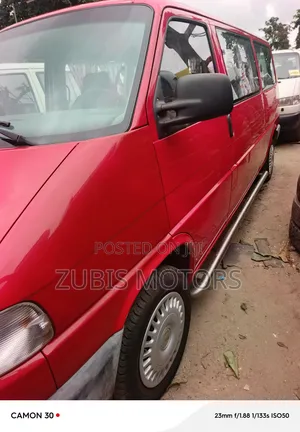 Volkswagen Transporter 2005 Red