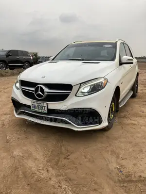 Mercedes-Benz M Class ML 63 AMG 2012 White