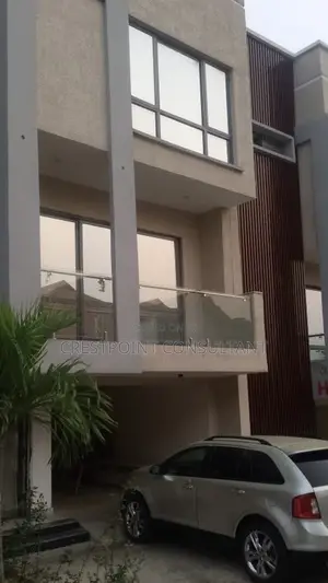 2bdrm Apartment in GRA Phase 1 for rent