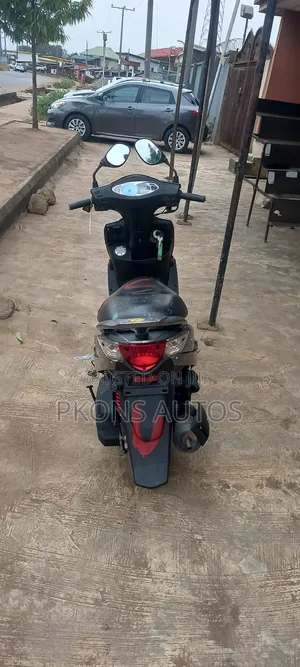 Honda VF 2025 Gray