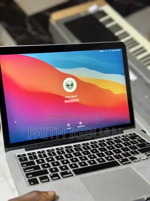 Laptop Apple MacBook Pro 2015 8GB Intel Core i5 SSD 256GB