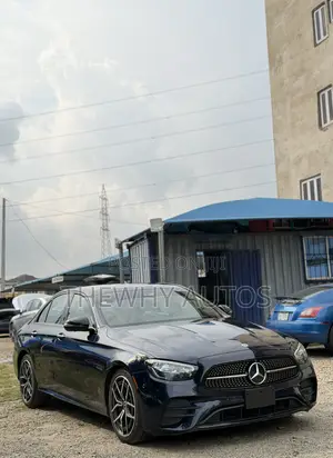 Mercedes-Benz E350 2021 Blue