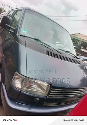 Volkswagen Transporter 2005 Grey