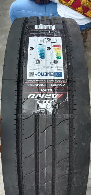 Original Truck Tyre 285/70r19. 5 Arivo