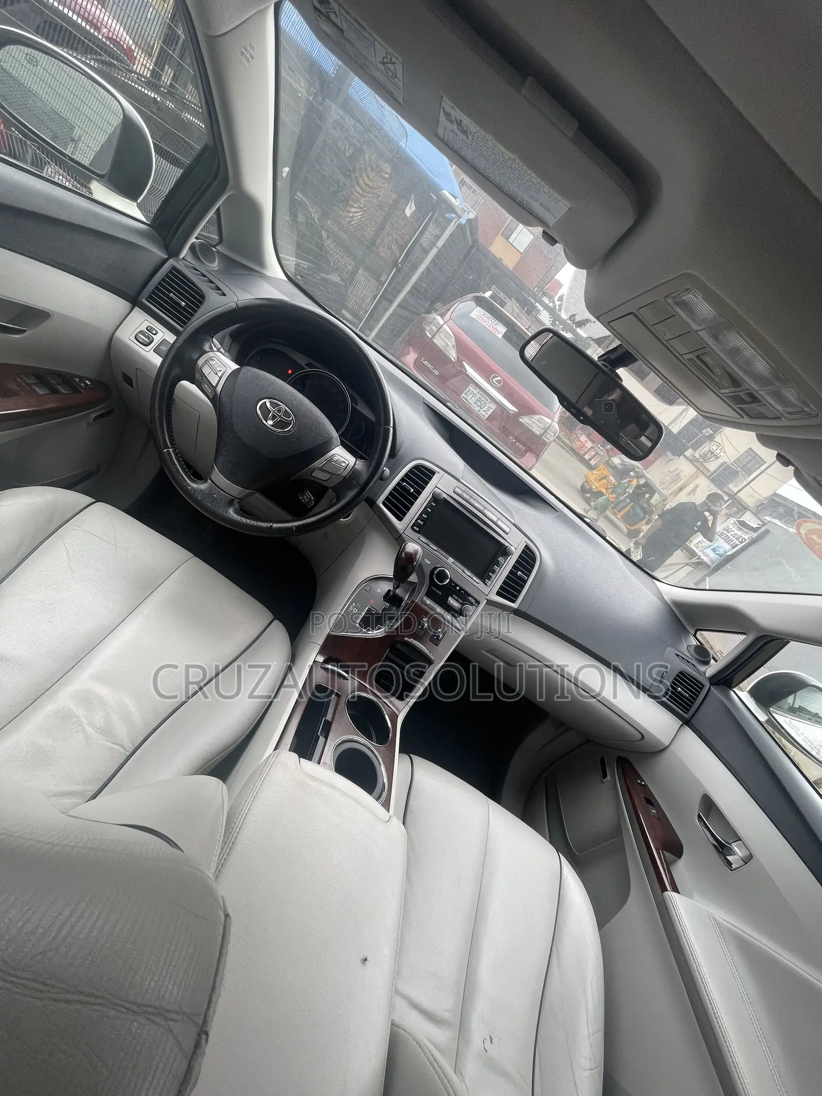Toyota Venza 2012 White