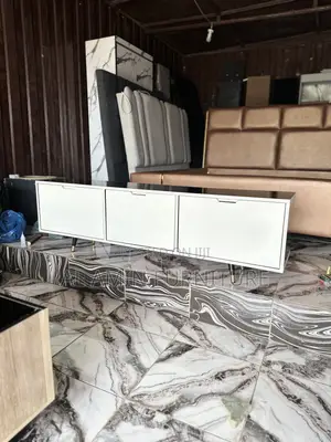 TV Stand 5ft