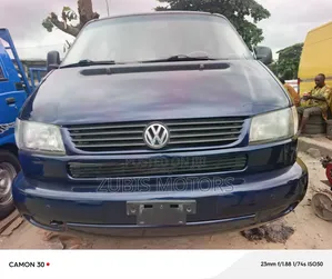 Volkswagen Transporter 2005 Blue